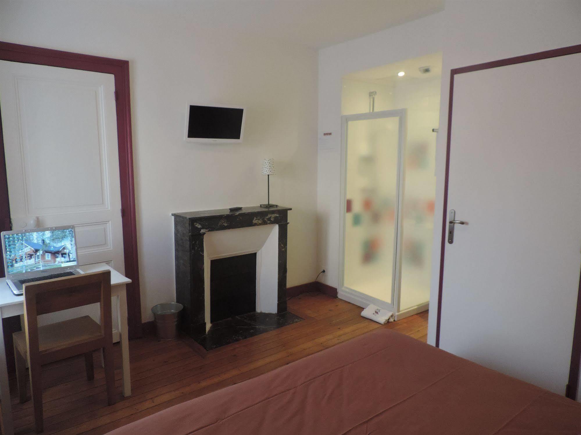 Select Hotel Le Mans Zewnętrze zdjęcie